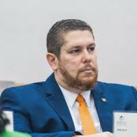 1100+ "Joaquín" profiles