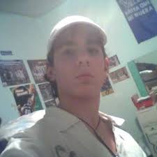 Matu !! Hijo amado, hoy estaríamos festejando tu cumple 33, de alguna  manera lo estamos haciendo con tu recuerdo. Siempre estás vivo en nuestro  pensamiento, en el corazón y en nuestro espíritu.