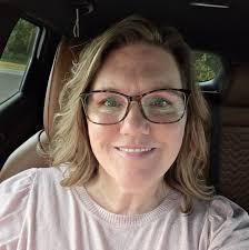 Does anyone have Paw Patrol invitations for a 4 year old..please