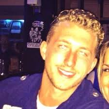 Zak Lyons (@zak0121)