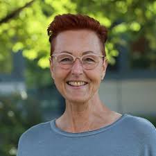 Kontaktdaten und Ansprechpartner*innen