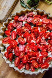 Cherry Tomato Leek And Spinach Quiche From The Food Charlatan Quiche Is The Perfect For Spring Fresh Tomato Recipes Healthy Vegetable Recipes Quiche Recipes