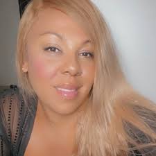 carole howells (@chowellz)