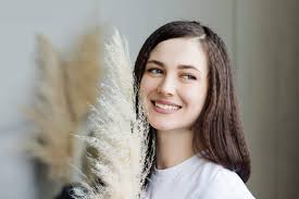 Cu toate ca isi pastreaza imaginea de fata cuminte viseaza in secret sa fie rea. Femeia FecioarÄ Personalitate Caracter Dragoste Astrologie Zodii Horoscop
