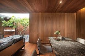 Wohnung Auf Dem Dach Aus Holzbrettern Und Grosse Glasturten Errichten In 2020 Coole Architektur Zeitgenossische Hauser Architektur