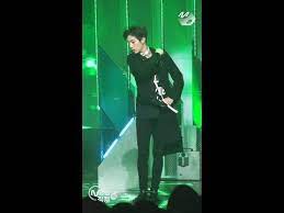 Mpd직캠 갓세븐 마크 직캠 Never Ever Got7 Mark Fancam 엠카운트다운 170316 Youtube In 2021 Got7 Bambam Got7 Mark Got7