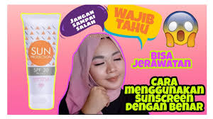 Emina sun protection merupakan salah satu produk best seller dari emina. Cara Menggunakan Sunscreen Yang Benar Cara Menggunakan Sunscreen Emina Youtube