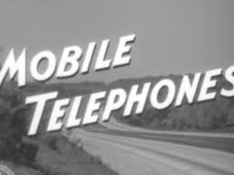 Die erfindung des telefons geht auf mehrere personen zurück. Handys In Den 1940er Jahren Video Von Bell Telephone Zeigt Mobiltelefone In Autos Netzwelt