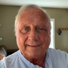 Old Glory now waves proudly over the South Lawn of the White House 🇺🇸  Thank you, President Donald J. Trump.