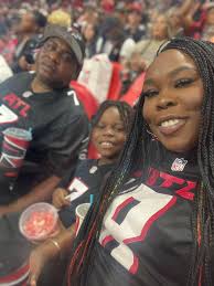 Can someone put Pittsburgh Steelers jerseys