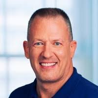 Robert Mcqueary's Instagram, Twitter & Facebook