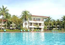 Her odada kişisel iklim kontrolü, uydu televizyonu, kanepe ve köpük yastıklar, nevresim bulunmaktadır. Resort Discount Holiday Villa Beach Resort Spa Langkawi