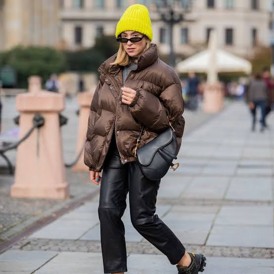 How to Wear a Puffer Jacket This Fall | Glamour