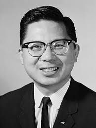 Tom Hom