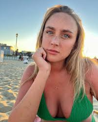 Happy 27th Birthday to my girl!! Enjoy these lovely videos from wild days  and nights over the years. Can't wait to celebrate thanks for being you boo  xo 💛🤩