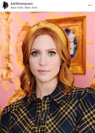 Taglio di capelli bob con frangetta. Capelli Autunno 2019 I Rossi Di Anne Hathaway E Sarah Ferguson Amica