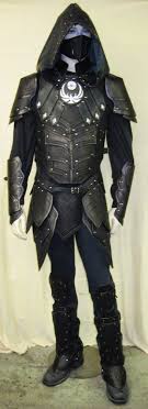 Armure Cuir Homme Armure En Cuir Idee Costume Halloween Idee Costume