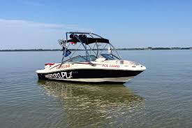 Motorówka Sea Ray 185 Sport 4,3Mpi (220KM) - SAILING & YACHTING