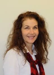 Dr Katrina Robertson