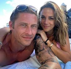 Jana Kramer Sparks Breakup Buzz with Boyfriend Ian Schinelli