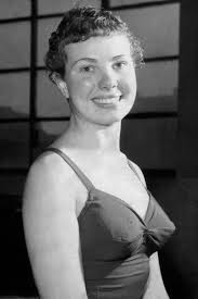 Liz Ferris's Instagram, Twitter & Facebook