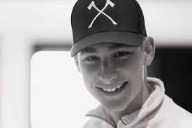 LeBron James makes a joint appearance with Los Angeles Lakers' newest  recruit Deandre Ayton at Summer League game against LA Clippers