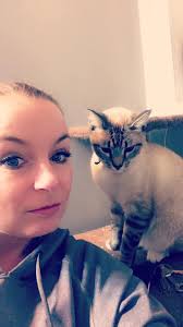 Meet Zippy the crazy cat 🤣