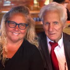 What is a cove balcony??