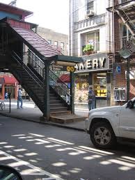 Astoria Ny This Was My Stop I Lived Around The Corner I Loved The Smell Of The Bakery In The Morning Queens Nyc Astoria Ny Astoria Queens