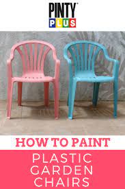 After spray painting the rattan, i simply sanded and painted over the spray paint on the rest of the table. How To Paint Plastic Garden Chairs Pintyplus