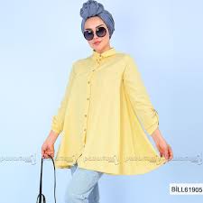 Tunik Mevlana Kesim Stile Sahip Olup Klasik Yakadir Kol Sabitleyici Kusaga Sahip Olan Sari Renkli Tunik Desensiz Ve Tek Renkli Gorun Moda Moda Stilleri Triko