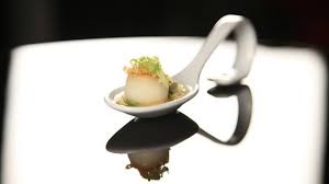 The Taste Lauchfondue Mit Apfel Lauchsalat Rezept Lauchsalat Lauch Essen