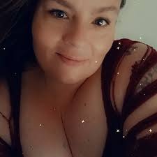 Estella Greer (@flawlesslybroken1) • Instagram photos and videos