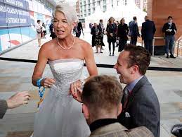Katie hopkins, 44, is infamous for spouting utter rubbish and dishing out offensive comments and now she seems to have been silenced once and for all after her one million follower strong twitter. Kyhjgmhc2xfwsm