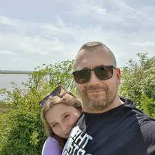 Has anyone know who has the Ninja Foodi 9 in 1 multi cooker 6l in stock  please. It appears to be sold out everywhere. Always had a slow cooker, is  this one