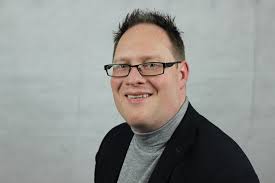 Simon Marshall • Facebook