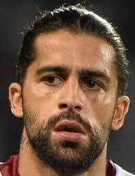 Akemi Segami's Instagram, Twitter & Facebook