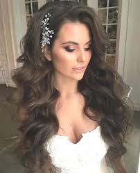 12 Long Mermaid Waves Wedding Hairstyles For Long Hair Are Fairly Simple For Women Who Sport Healthy L Long Hair Wedding Styles Long Hair Styles Hair Styles