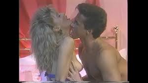 Peter North gets his schlong sucked by Sharon Kane then fucks - XNXX.COM