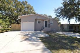 Home For Rent In Tampa Fl Waypoint Homes Renting A House Rental Property Home