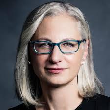 Barbara Moses's Instagram, Twitter & Facebook