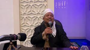 He is a licensed reciter, certified in imam assim and imam ibn kathir from sheikh yassine taha al azzawi. Selagi Ada Orang Yahudi Selagi Tu Ada Wabak Ustaz Hanafiah Razak Youtube