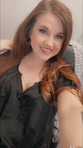 Allison Glassburn's Instagram, Twitter & Facebook