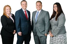 It usually range between $100 and $400 an hour. Best Divorce Lawyer In St Petersburg Fl Family Law Attorney