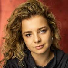 May Walker (@may__walker)