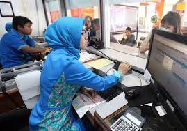 Jumat, desember 4, 2020 posted by : Lowongan Petugas Loket Stasiun Kai Pusat Lowongan Cpns Bumn 2021 Pusatinfocpns Com