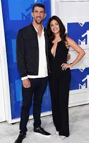 Profitez de millions d'applications android récentes, de jeux, de titres musicaux, de films, de séries, de livres, de magazines, et plus encore. Michael Phelps Frau Sohn Verheiratet Freundin Familie Korper Grosse Wiki Bio