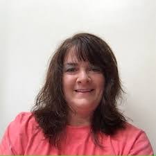 Lori Mickle's Instagram, Twitter & Facebook