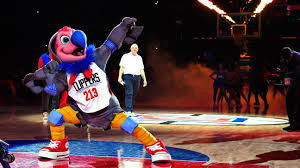 Mascot and vc glitch on nba 2k21 is. Los Angeles Clippers Unveil Chuck The California Condor Mascot