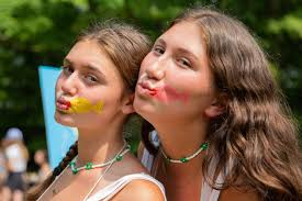 Watching Romaca Relay doesn't get easier; it just gets familiar 💚  #WomacaWednesday